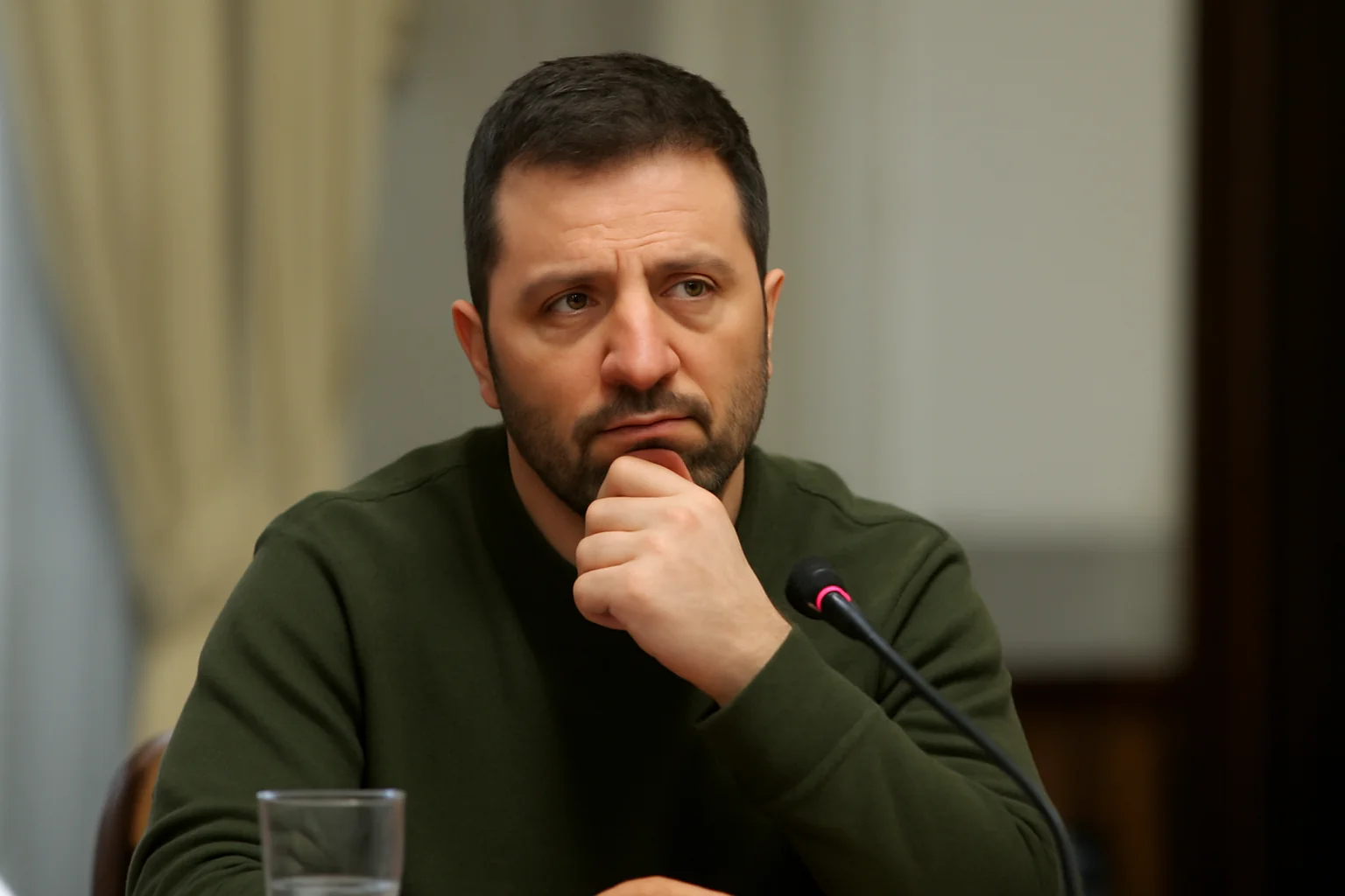 Zelenski spune că nu știe dacă tratativele se apropie de un acord sau se îndepărtează de acesta